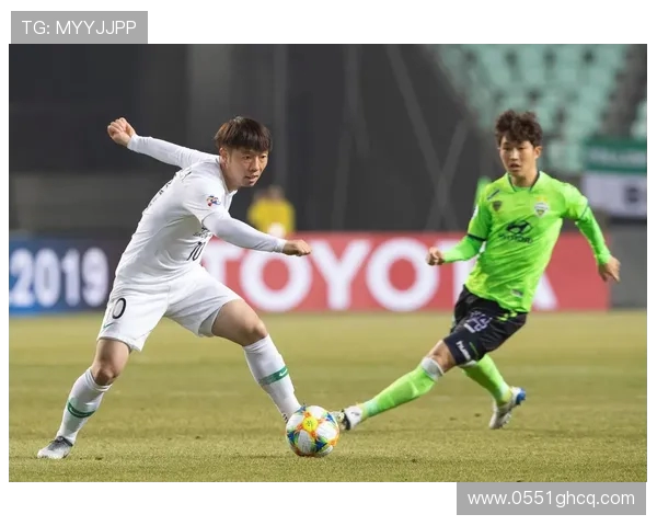 门将艺术的化身艾德森如何以精准传球与冷静气场重塑现代足球风格