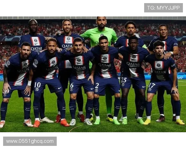 巴黎圣日耳曼与拜仁慕尼黑对决赛前预测,谁能笑到最后解析